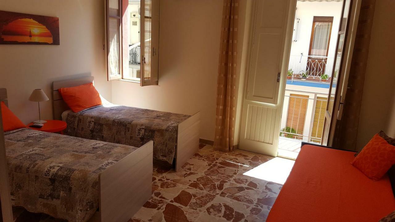 Casa Dany&Olga Apartment Giardini Naxos Bagian luar foto