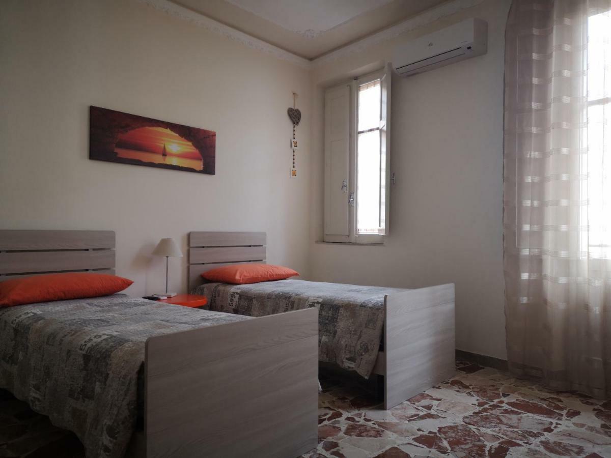 Casa Dany&Olga Apartment Giardini Naxos Bagian luar foto